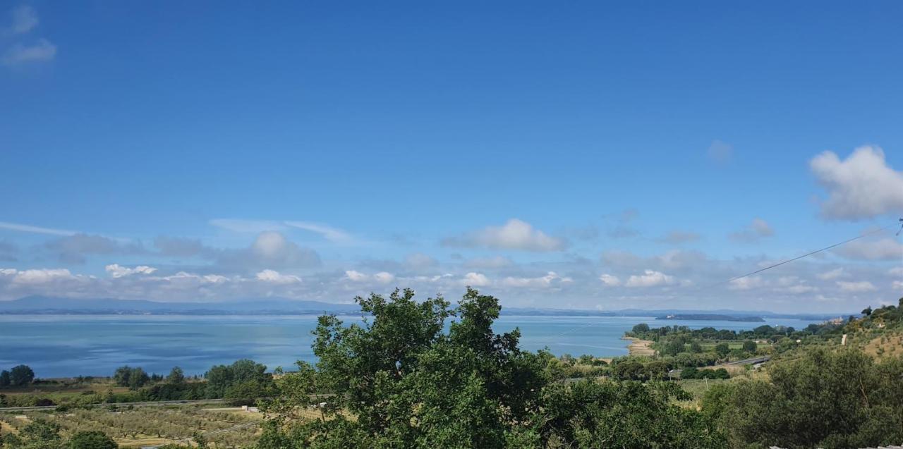 Poloturisticoumbria Rustico Con Piscina Vista Lago Passignano sul Trasimeno Buitenkant foto
