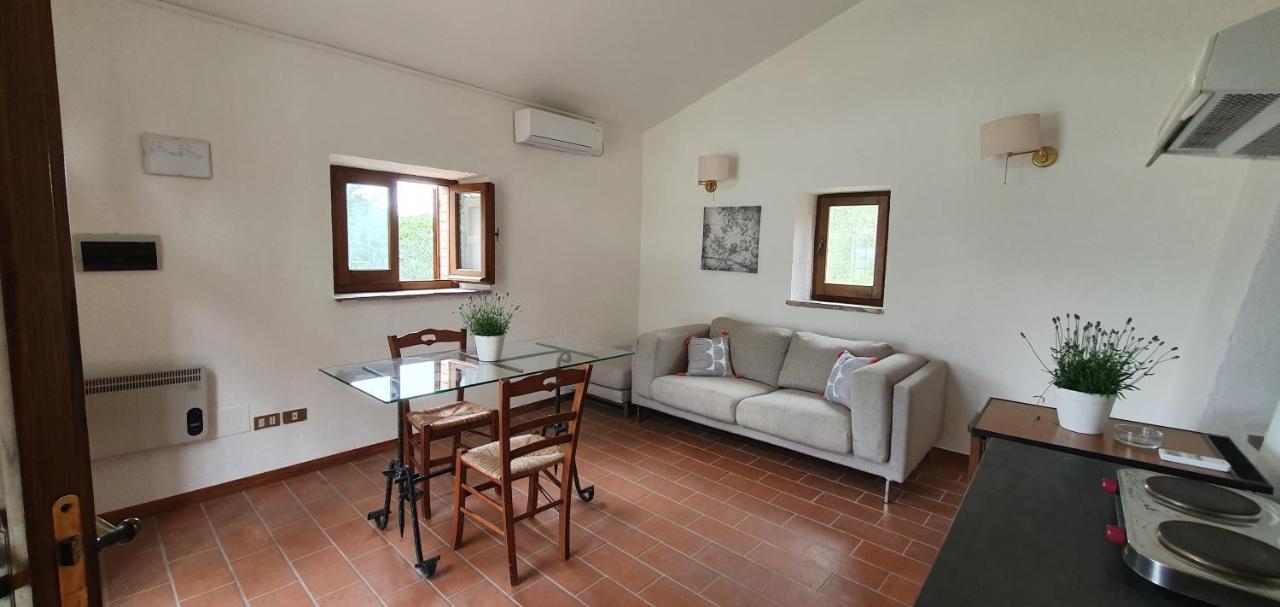 Poloturisticoumbria Rustico Con Piscina Vista Lago Passignano sul Trasimeno Buitenkant foto